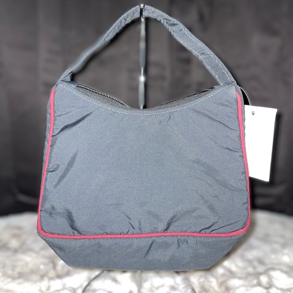 Vintage Reebok - Picture 4 of 4